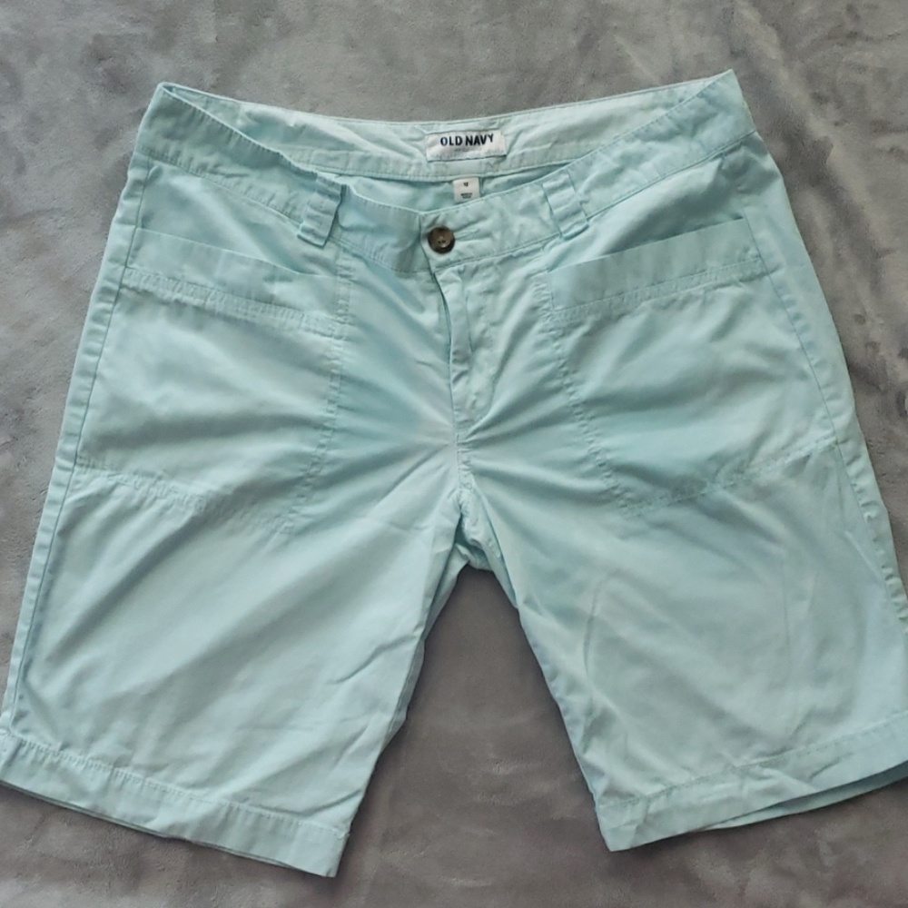 Old navy Bermuda shorts